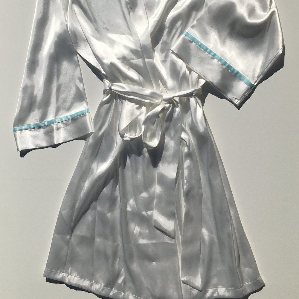 🔥Satin Bridal Wrap Robe😍 - Picture 4 of 9